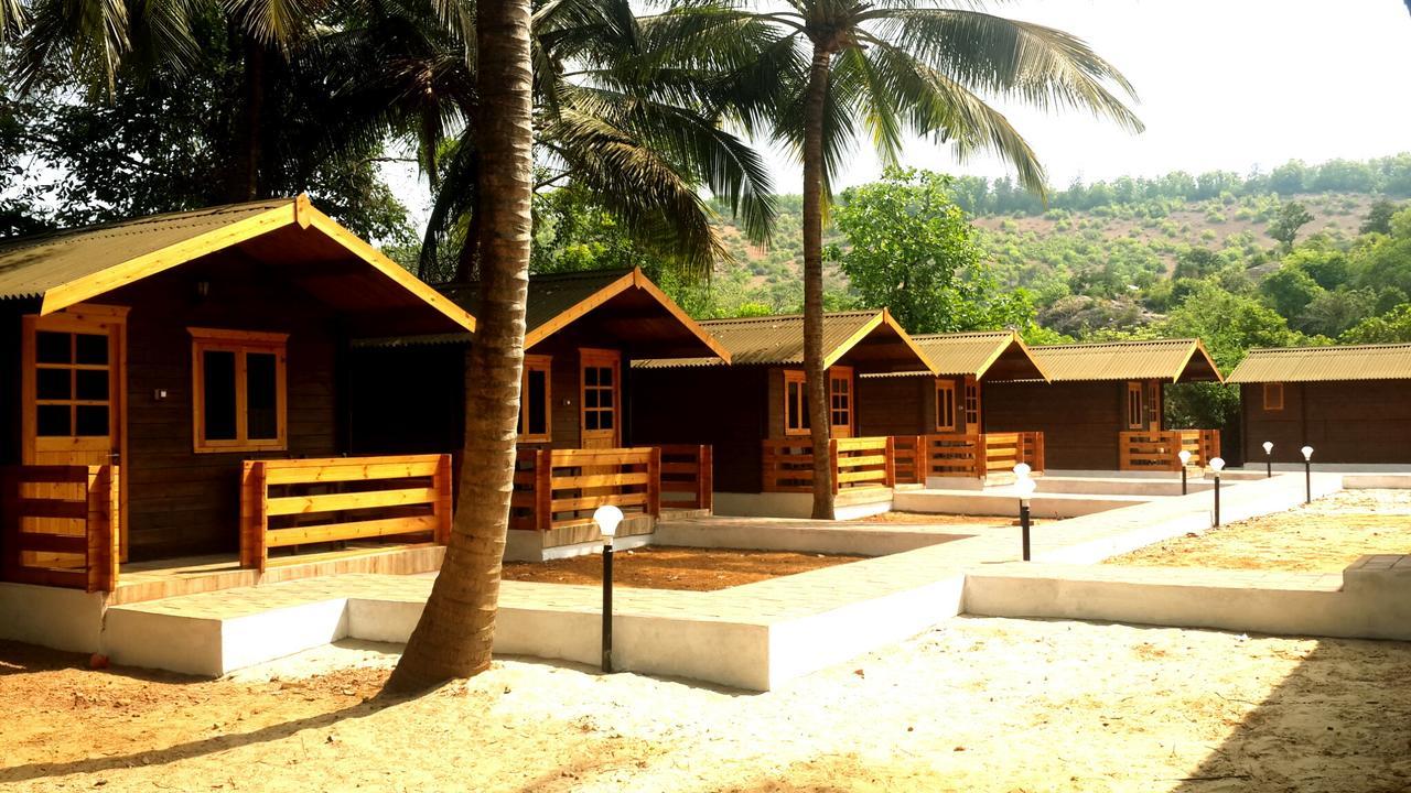 Kudle Ocean Front Resort Гокарна Екстер'єр фото