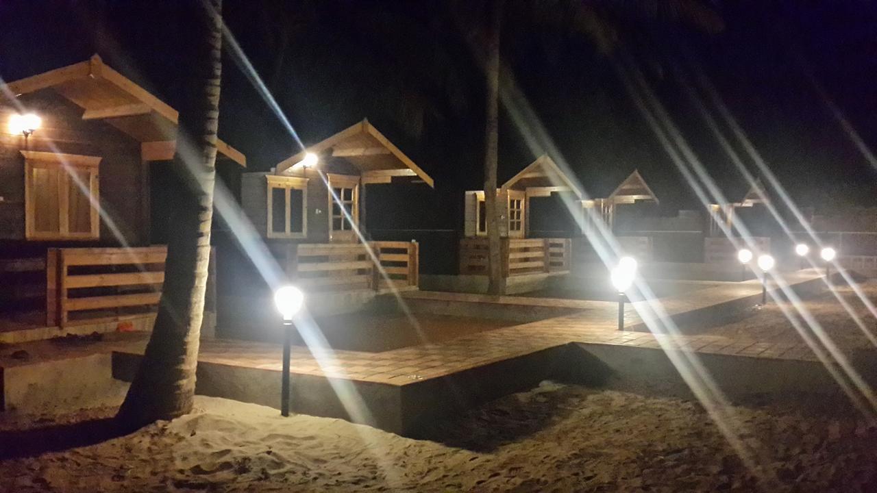 Kudle Ocean Front Resort Гокарна Екстер'єр фото